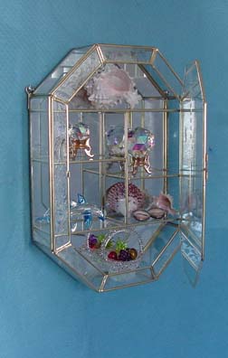 SanDiegoStuff Small size medallion shaped cabinet